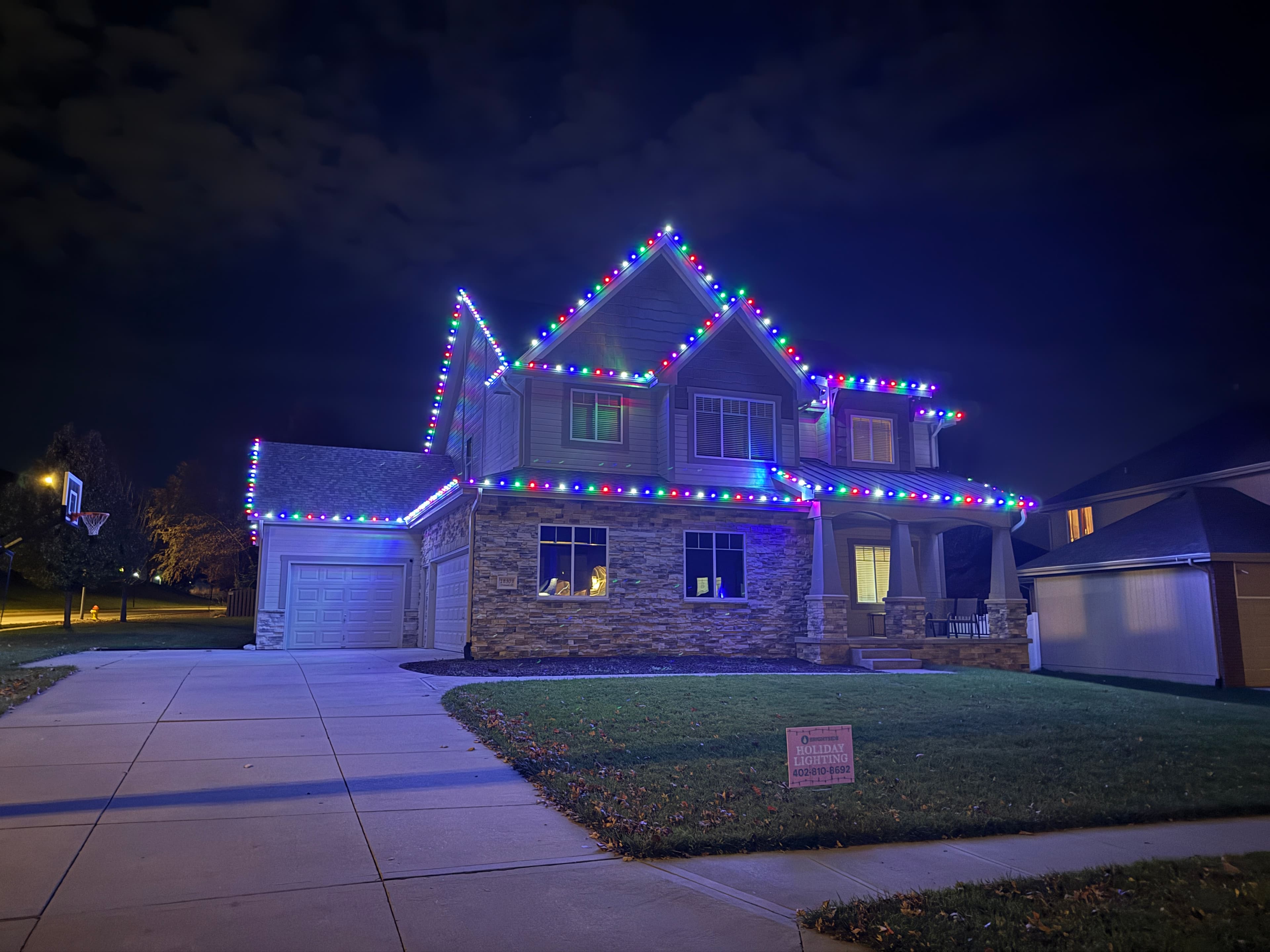 How Professional Holiday Light Removal Keeps Your Home Safe After the Season Ends