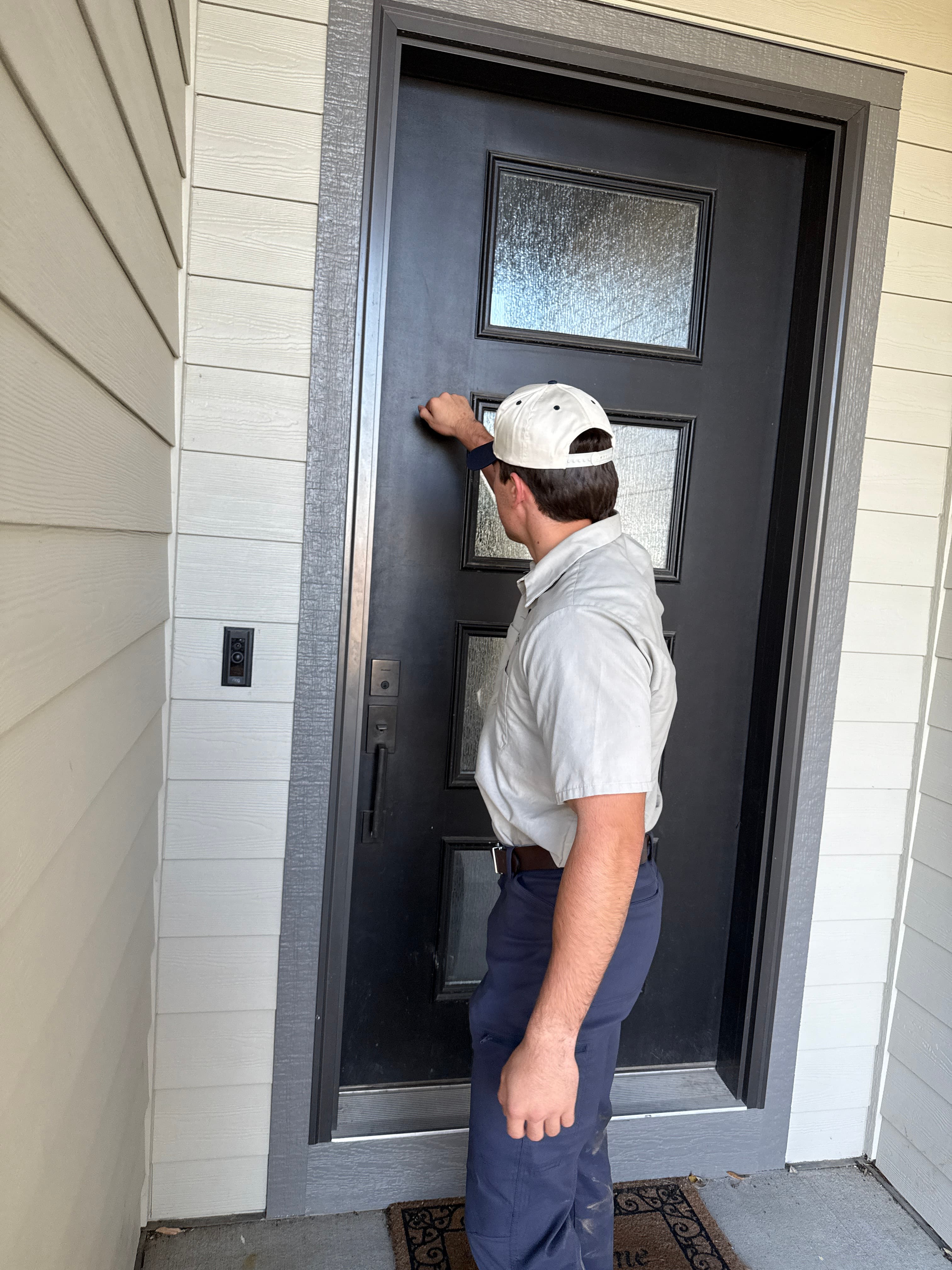 How Spring Cleanup Choices Affect Weed Pressure Later in the Year